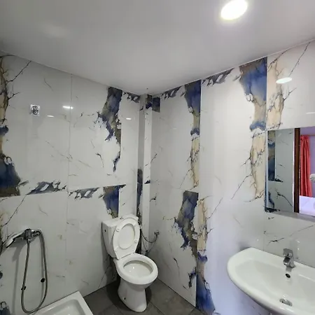 Aivi's Apartment *